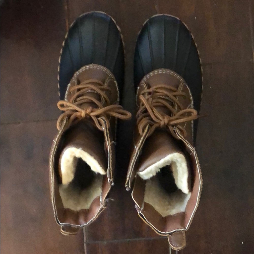 Lined duck boots